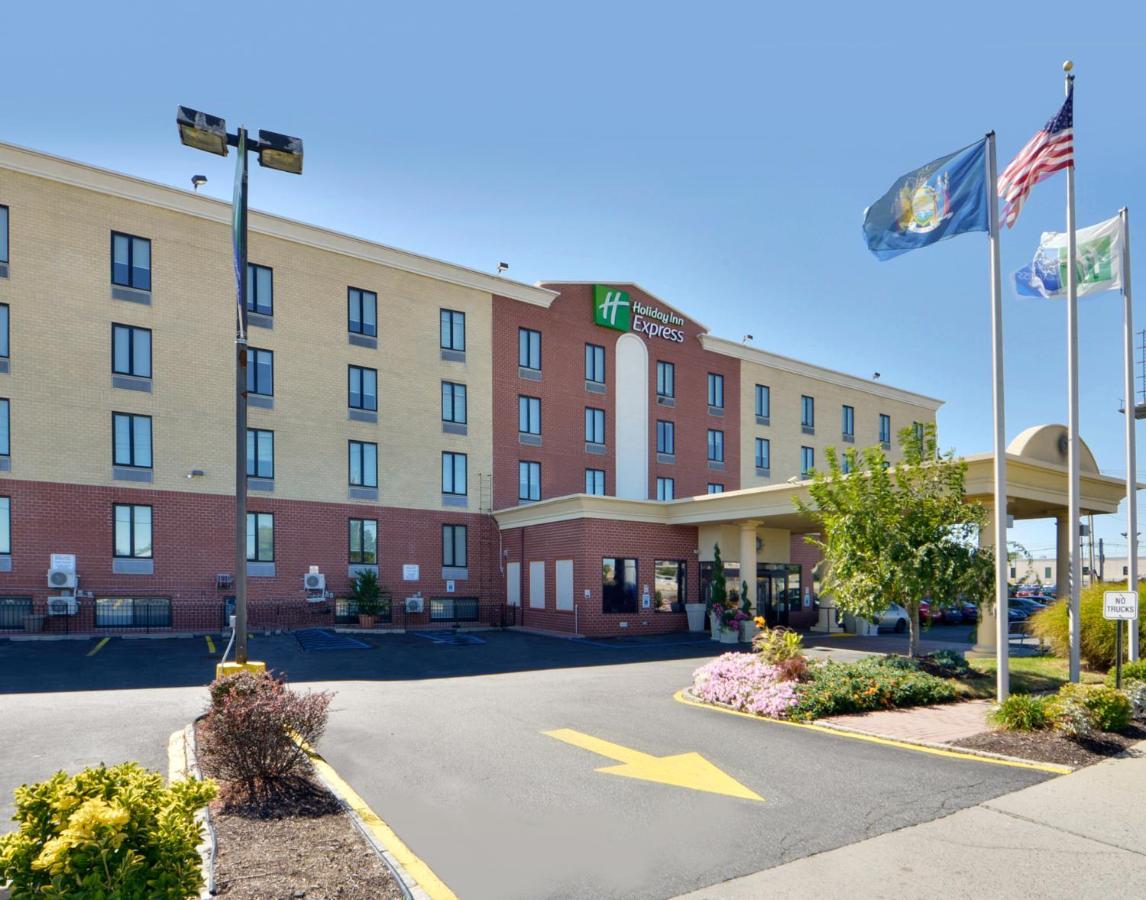 Holiday Inn Express Kennedy Airport, An Ihg Hotel نيو يورك المظهر الخارجي الصورة