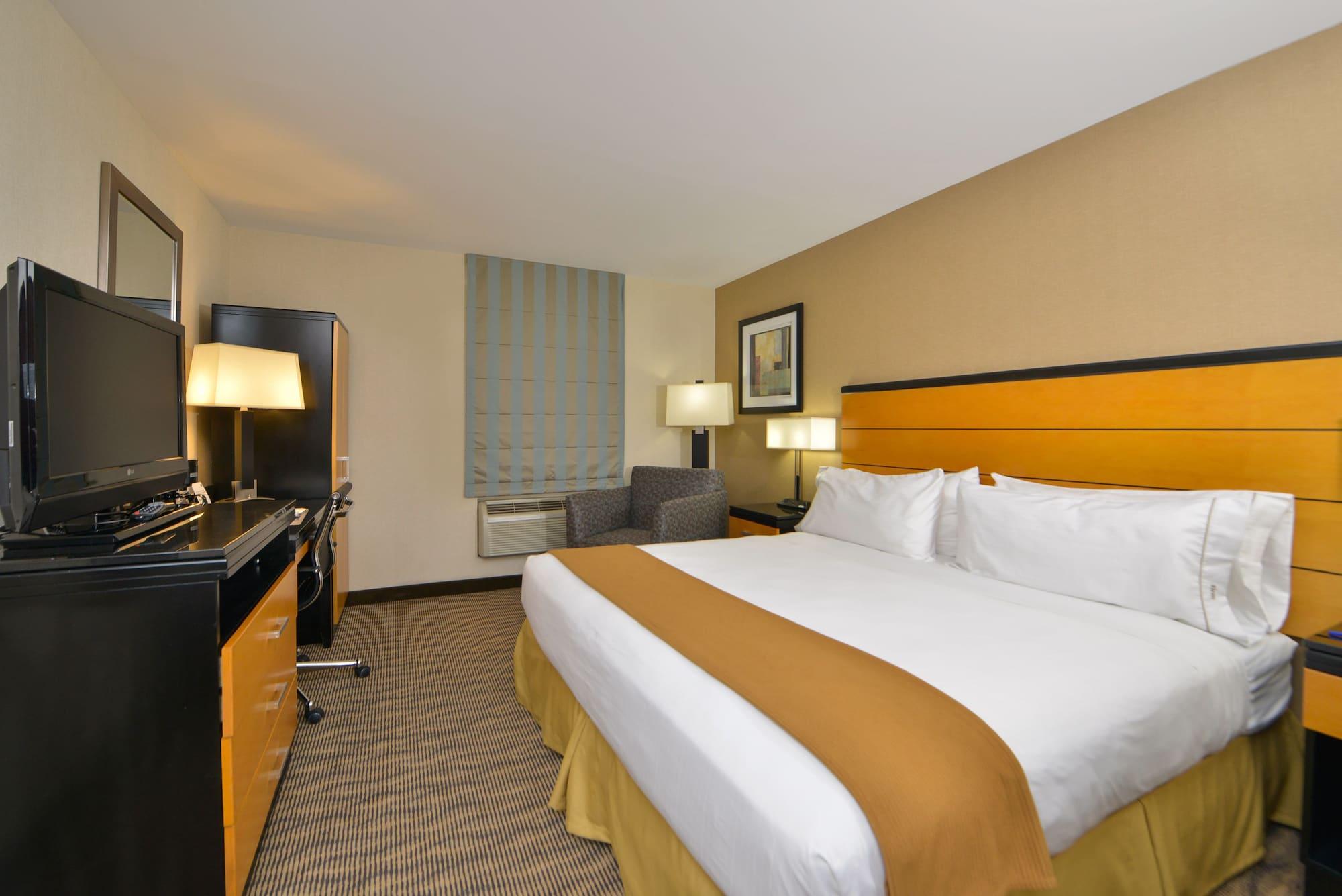 Holiday Inn Express Kennedy Airport, An Ihg Hotel نيو يورك المظهر الخارجي الصورة