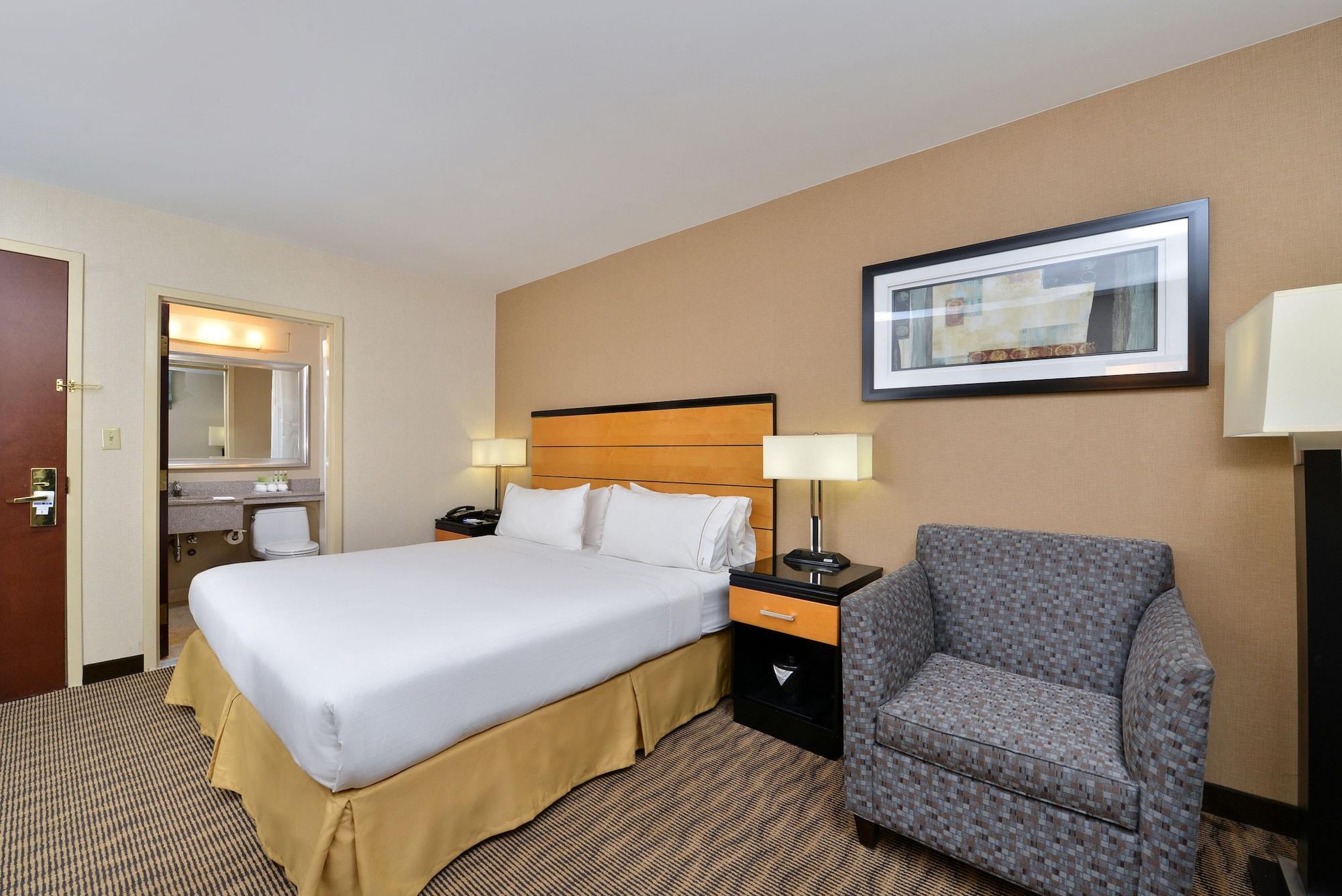 Holiday Inn Express Kennedy Airport, An Ihg Hotel نيو يورك المظهر الخارجي الصورة