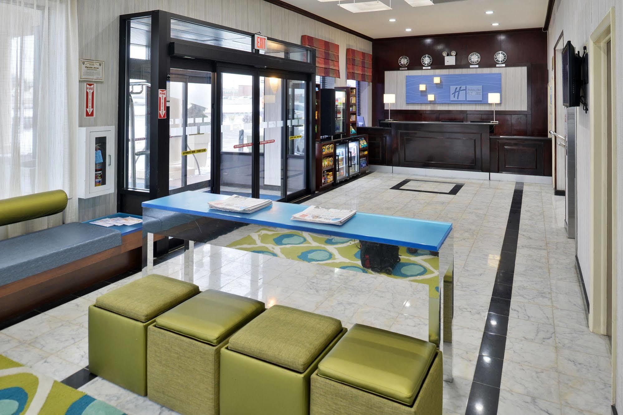 Holiday Inn Express Kennedy Airport, An Ihg Hotel نيو يورك المظهر الخارجي الصورة