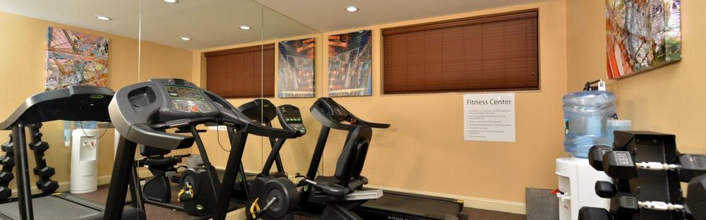 Holiday Inn Express Kennedy Airport, An Ihg Hotel نيو يورك المظهر الخارجي الصورة